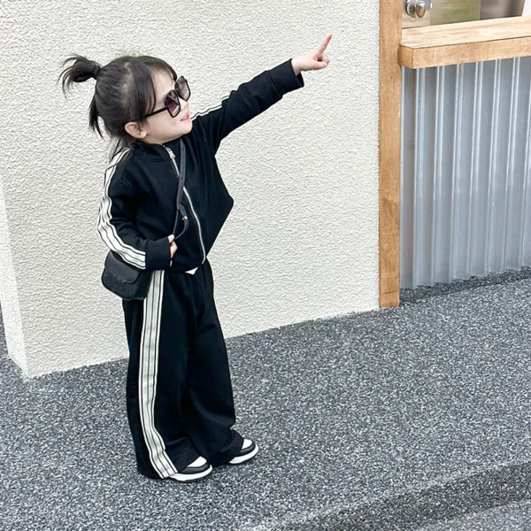 Girls Fashion Casual Sets Children Spring Autumn Sports Suits Kids Long-sleeved Jacket+Pants 2Pcs Outfits New Trend Clothes - Image 2